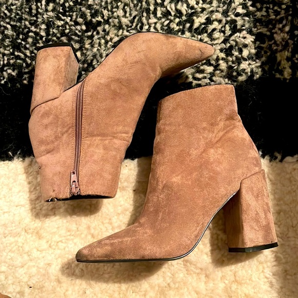 Fashion Nova brown booties size 9 - Picture 1 of 8